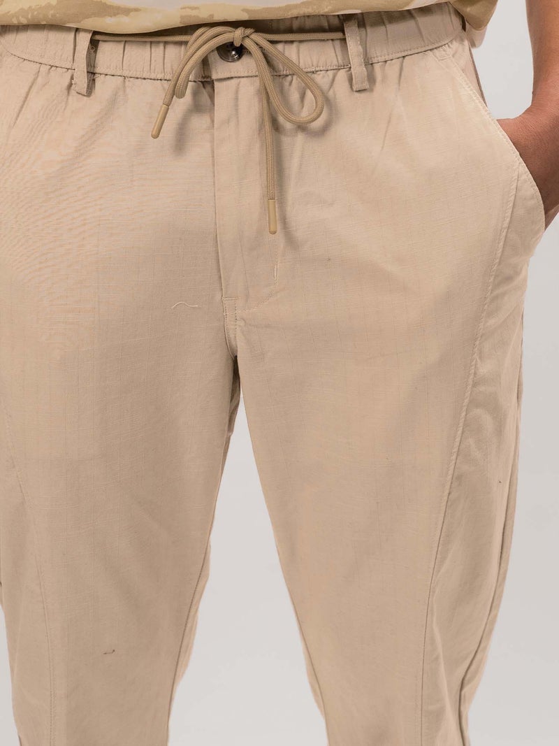 Maniac بنطال رياضي قطن خفيف بيج فاتح للرجال من مانيك - Image 5